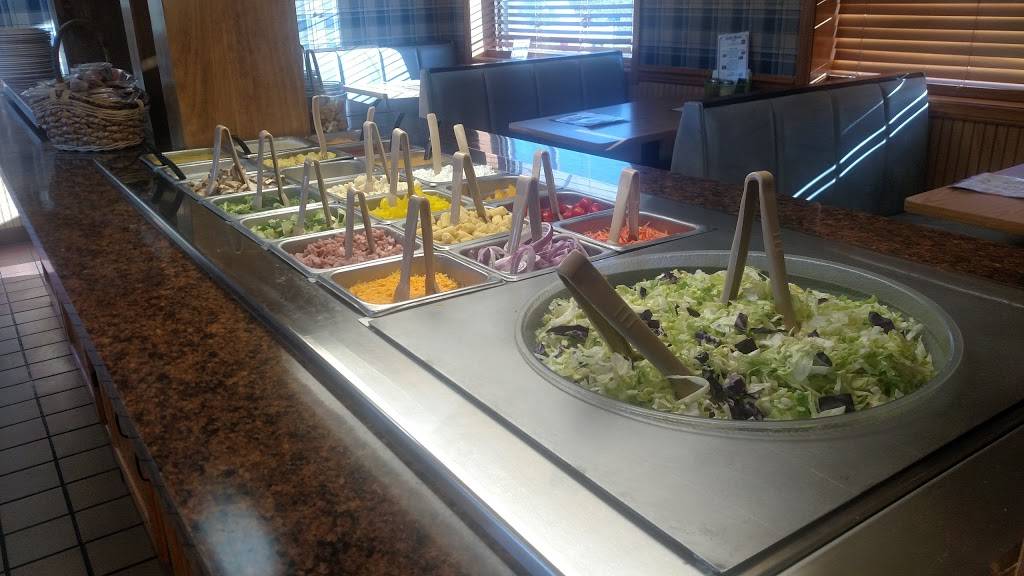 Pizza Plus Inc | restaurant | 10 Clark Dr, Honaker, VA 24260, USA | 2768734600 OR +1 276-873-4600