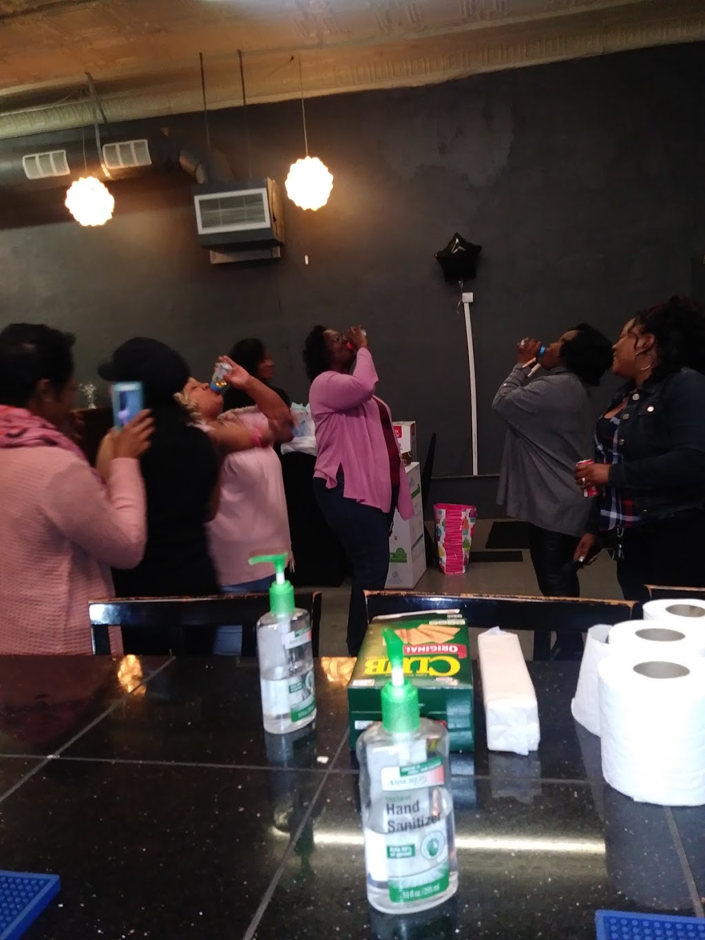 Sky & Blu Bar & Grill | restaurant | Canton, MS 39046, USA | 6019514908 OR +1 601-951-4908