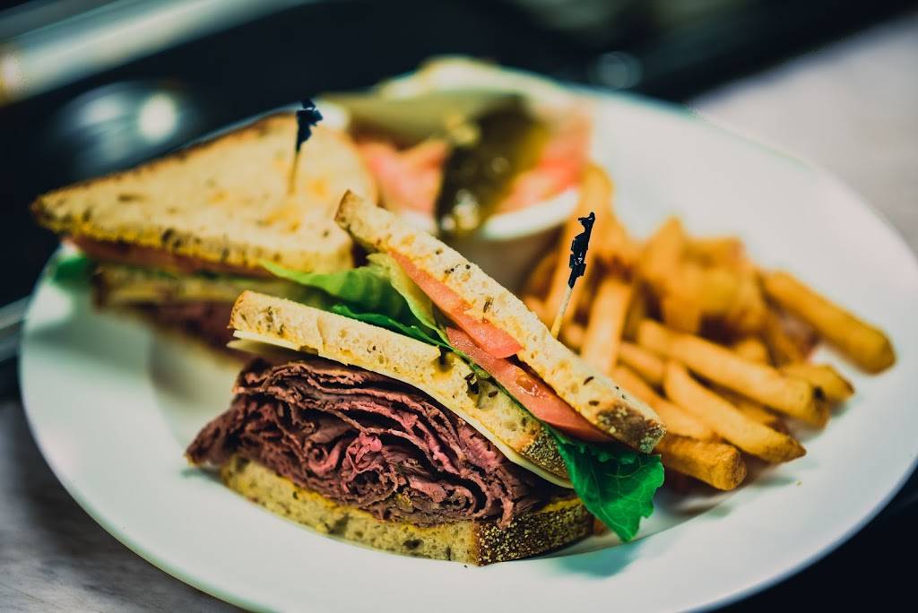 La Casa Del Gusto: Family Restaurant - French, Italian, Indian,  | restaurant | 1460 Merivale Rd, Nepean, ON K2E 5P2, Canada | 6136954022 OR +1 613-695-4022