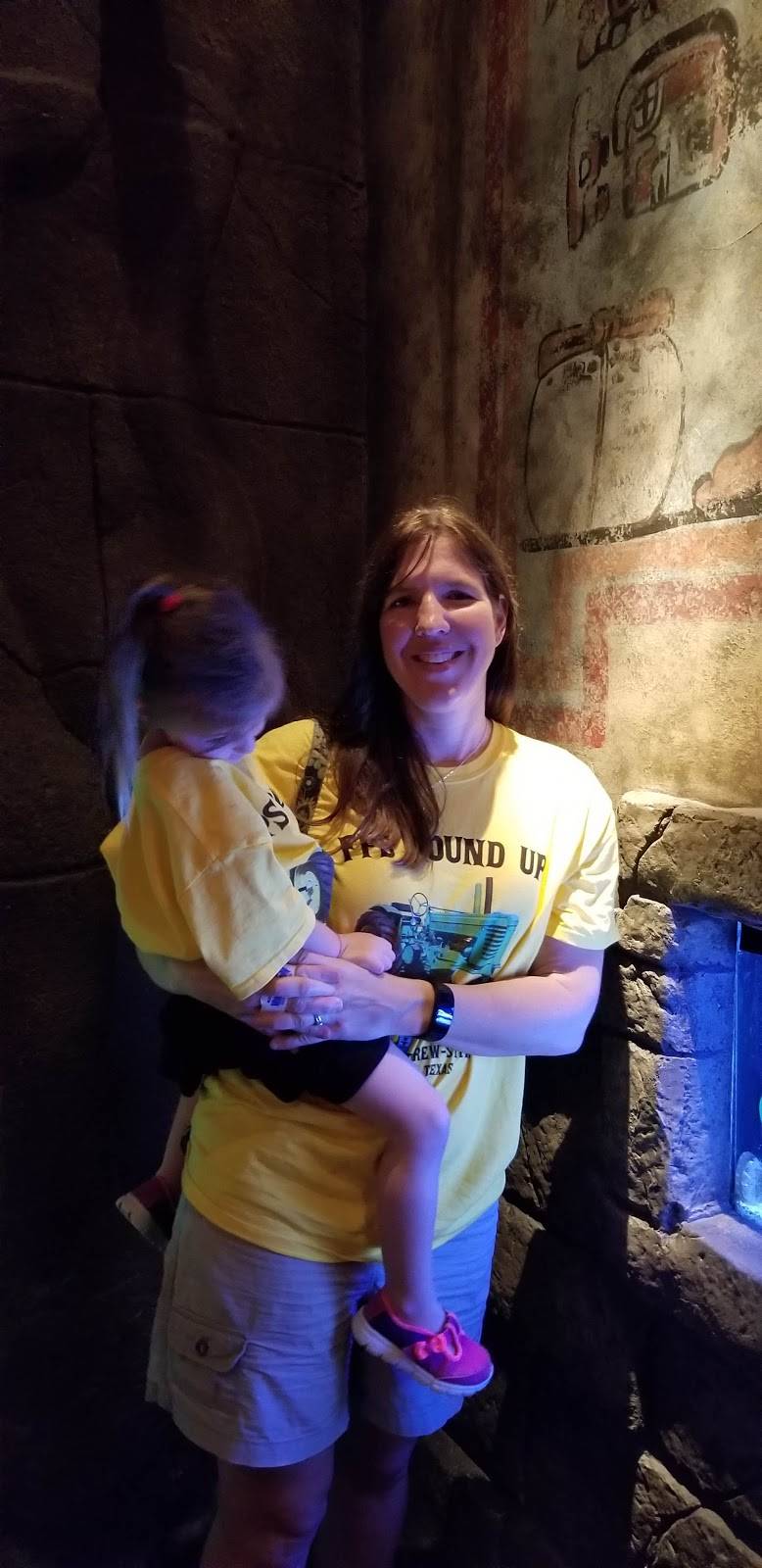 The Aquarium | restaurant | Gulf Fwy, Houston, TX 77002, USA | 2813645341 OR +1 281-364-5341