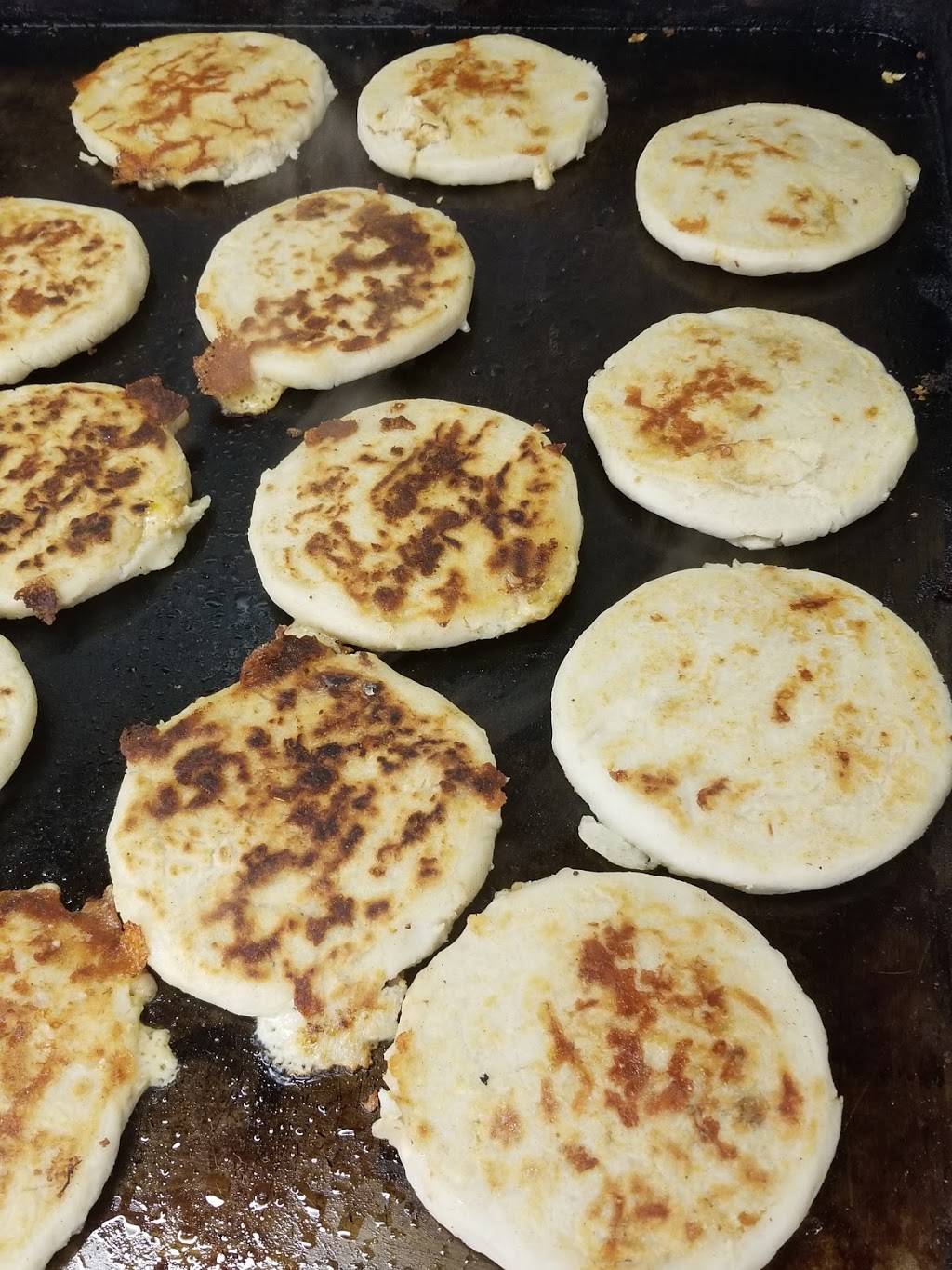 Tetzys taqueria | restaurant | 210 E Davis St, Conroe, TX 77301, USA | 9364941550 OR +1 936-494-1550