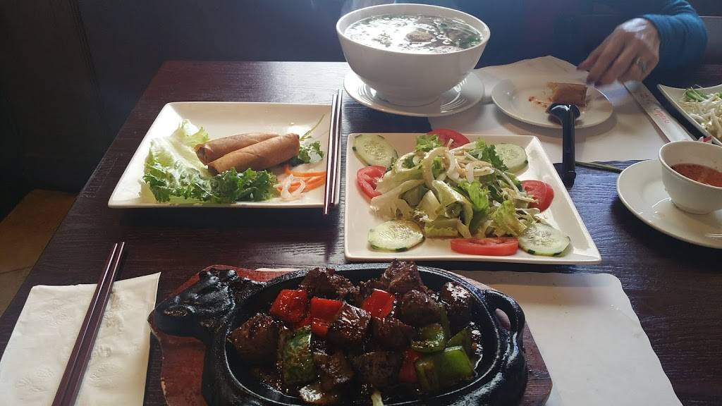 Lotus Bistro | restaurant | 325 Old Newport Blvd #1, Newport Beach, CA 92663, USA | 9492876827 OR +1 949-287-6827