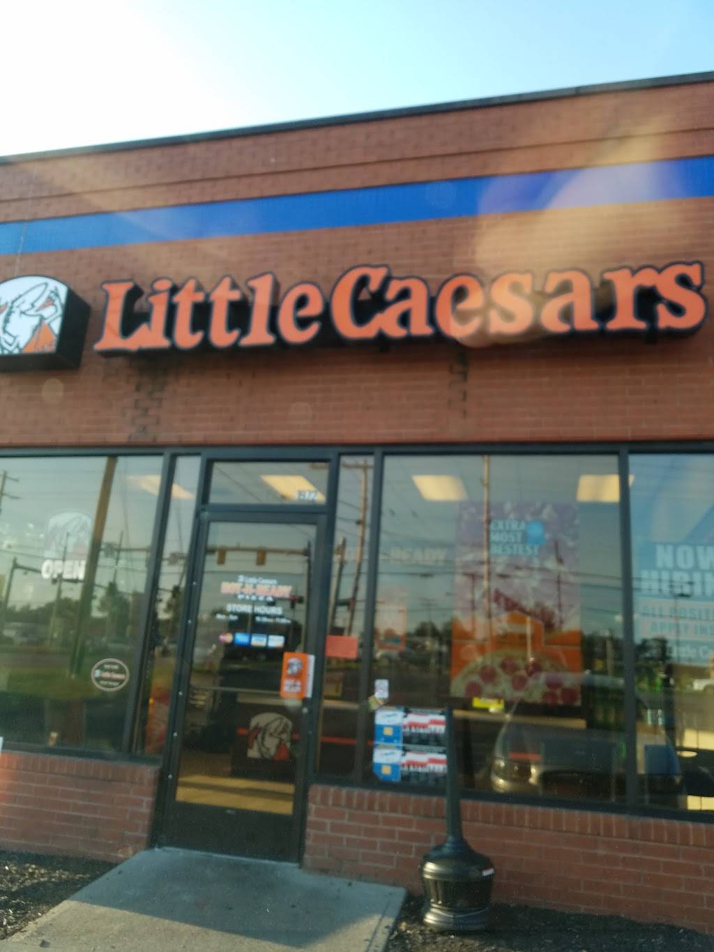 Little Caesars Pizza | meal takeaway | 1972 W Andrew Johnson Hwy, Morristown, TN 37814, USA | 4235863000 OR +1 423-586-3000