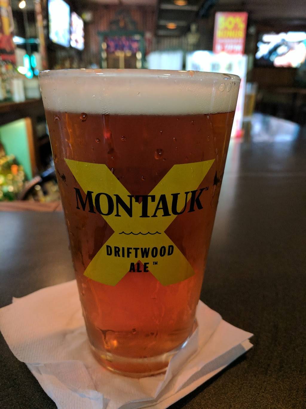 Fatty McGees | restaurant | 138 Connetquot Ave, East Islip, NY 11730, USA | 6315819868 OR +1 631-581-9868