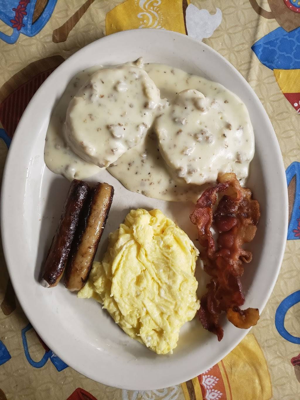 B&B Cafe | restaurant | 1312 N Main St, Crown Point, IN 46307, USA | 2193332164 OR +1 219-333-2164