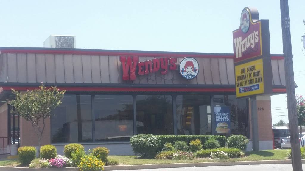 Wendys | restaurant | 2328 W Illinois Ave, Dallas, TX 75224, USA | 2143020771 OR +1 214-302-0771