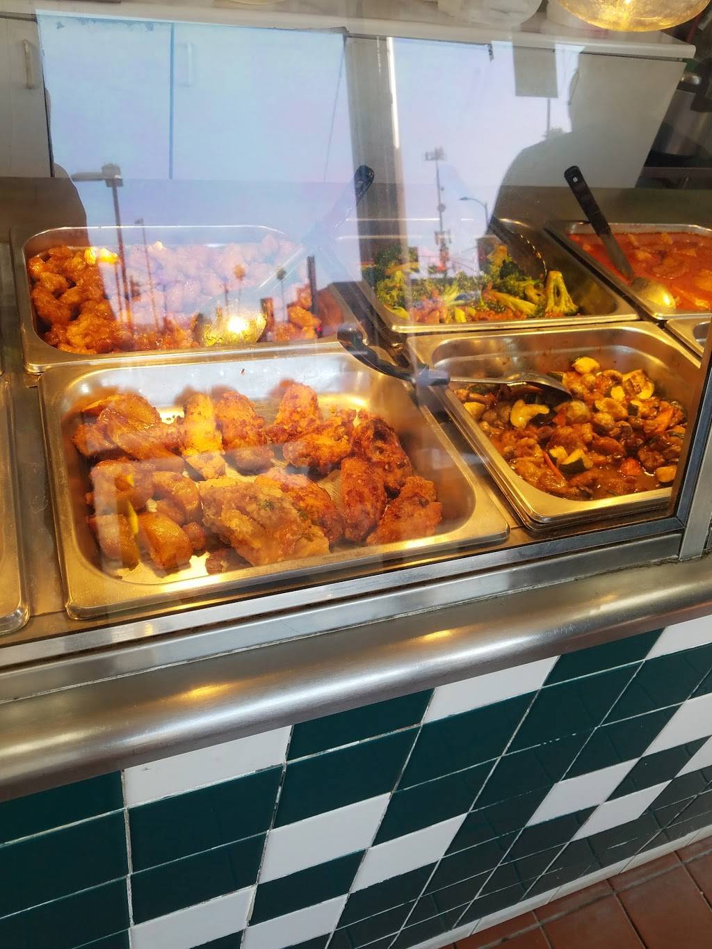 Sunset Express | restaurant | 5070 Sunset Blvd, Los Angeles, CA 90027, USA | 3236631228 OR +1 323-663-1228