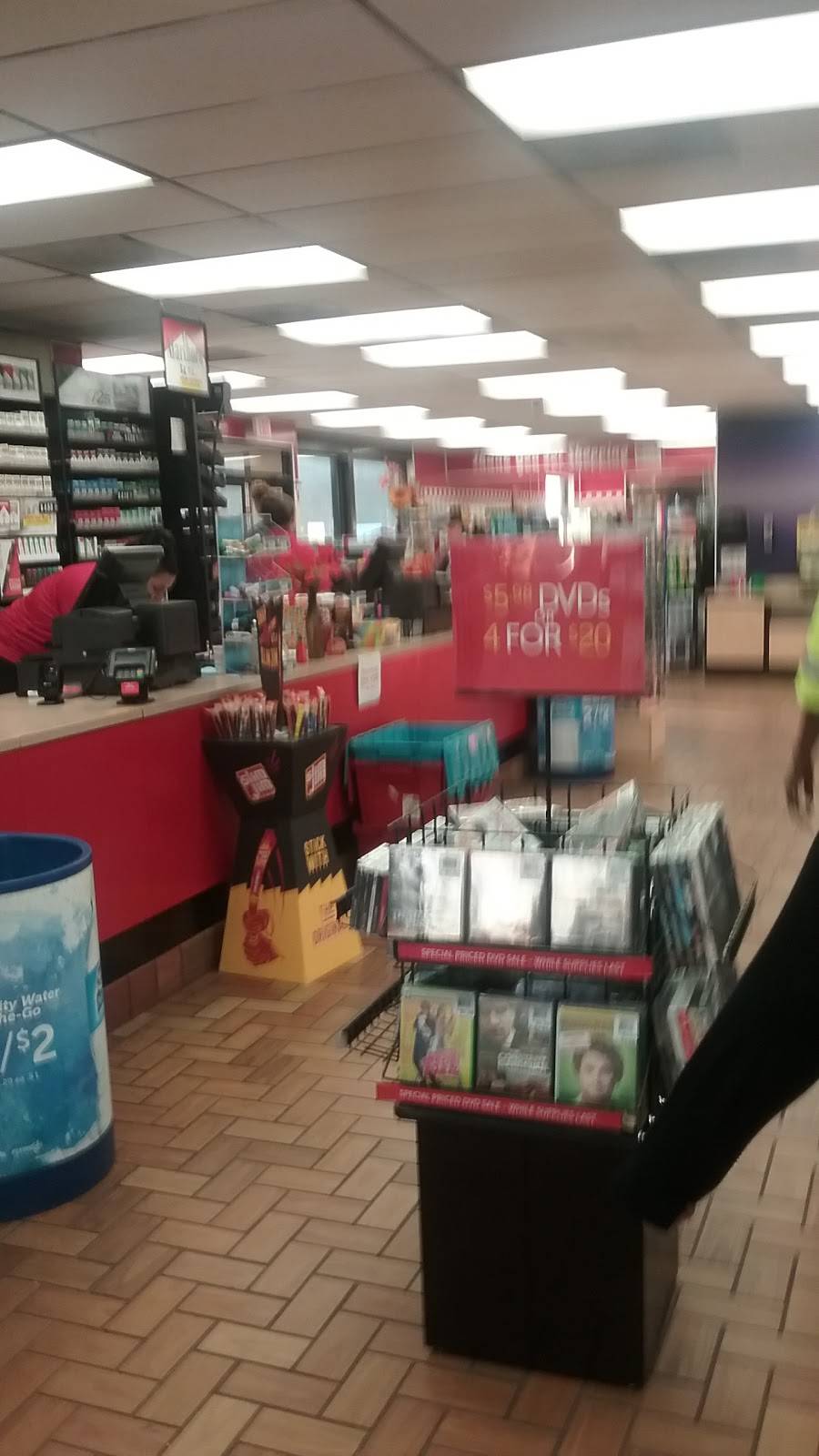 Pilot Travel Center | restaurant | 1000 Truckstop Rd, Kenly, NC 27542, USA | 9192846109 OR +1 919-284-6109