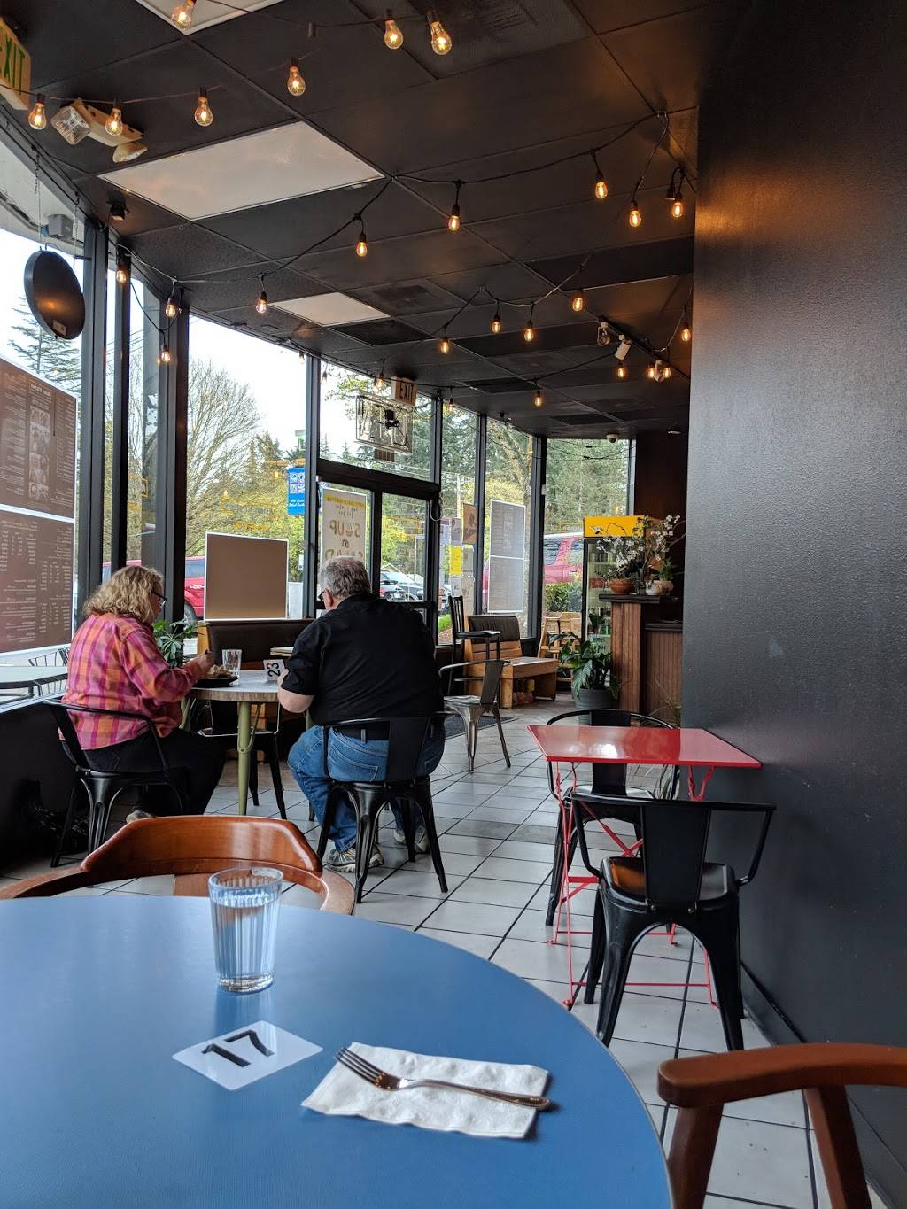 Asian Kitchen | restaurant | 19349 Willamette Dr, West Linn, OR 97068, USA | 5036350126 OR +1 503-635-0126