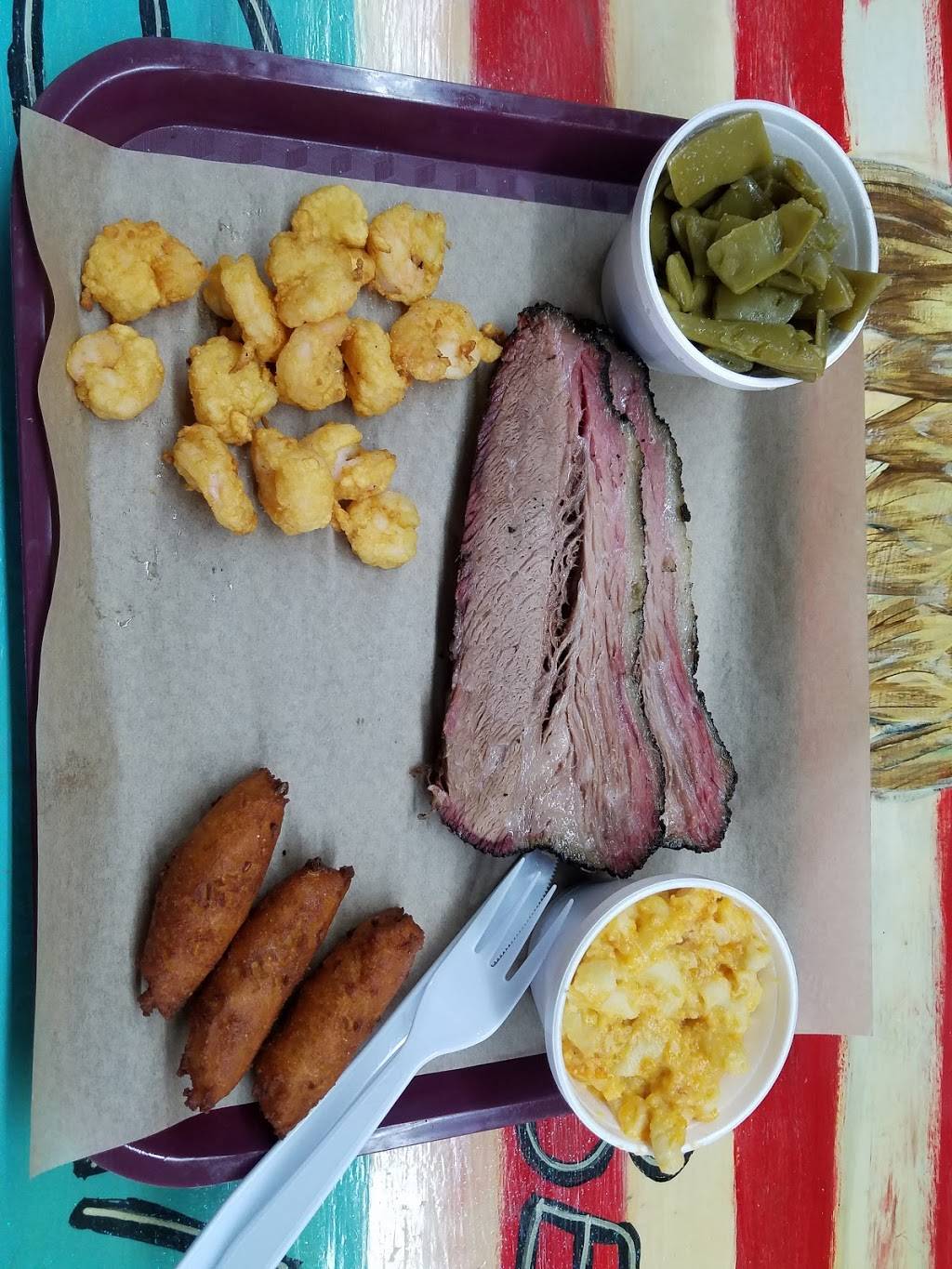 Cainos Red Barn Grill | restaurant | 101 Red Barn Rd, Hubert, NC 28539, USA | 9103262276 OR +1 910-326-2276