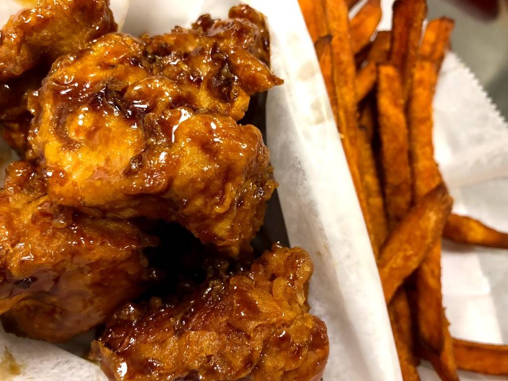 bbq Chicken UpperDarby & Tiken Tea | restaurant | 7034 Terminal Square, Upper Darby, PA 19082, USA | 4458883005 OR +1 445-888-3005