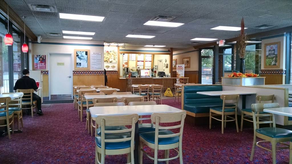 Wendys | restaurant | 7514 Evergreen Way, Everett, WA 98203, USA | 4253554449 OR +1 425-355-4449