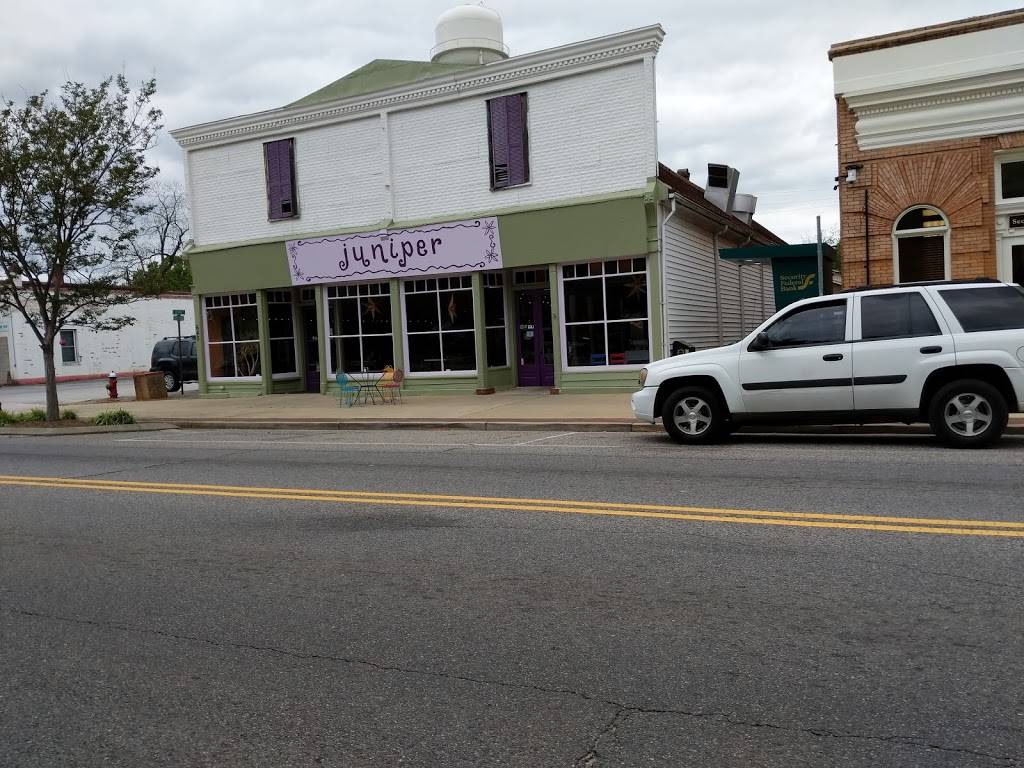 Juniper | restaurant | 640 E Main St, Ridge Spring, SC 29129, USA | 8036857547 OR +1 803-685-7547