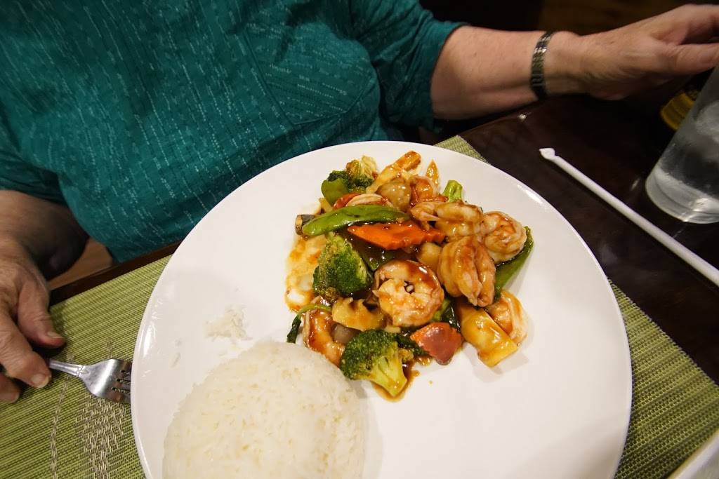 Wild Rice Sushi & Grill | restaurant | 248 Olson Dr #101, Papillion, NE 68046, USA | 4025058383 OR +1 402-505-8383