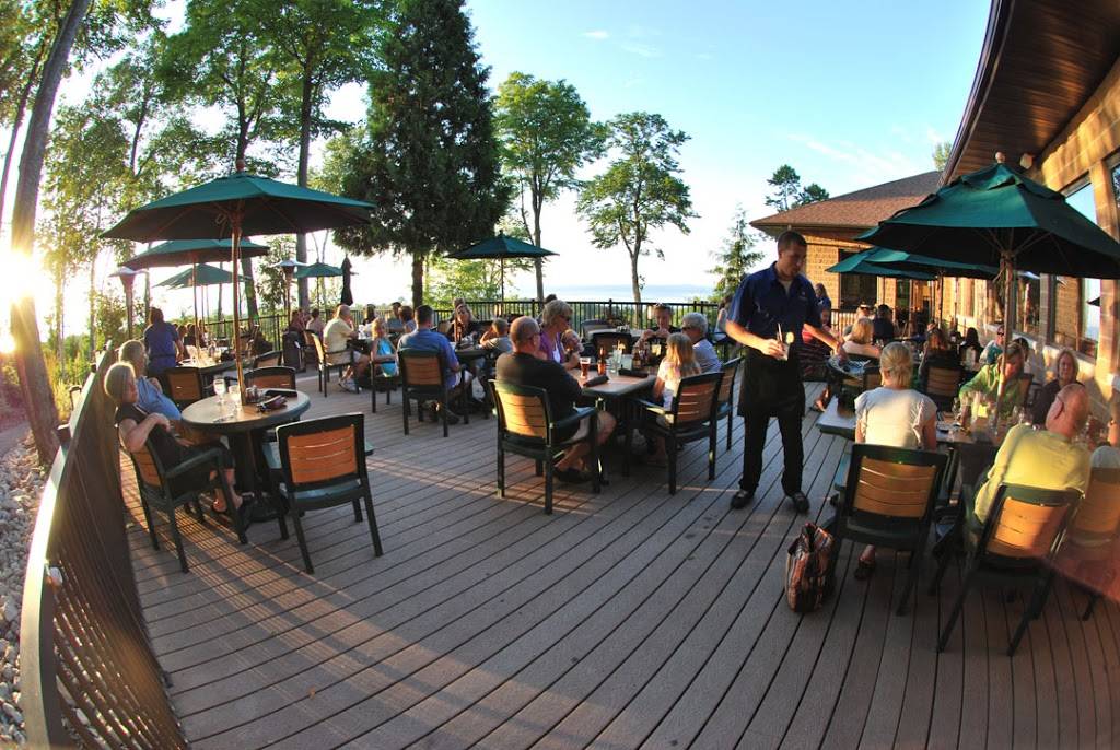 Carrington Pub & Grill | restaurant | 7643 Hillside Rd, Egg Harbor, WI 54209, USA | 9208683205 OR +1 920-868-3205