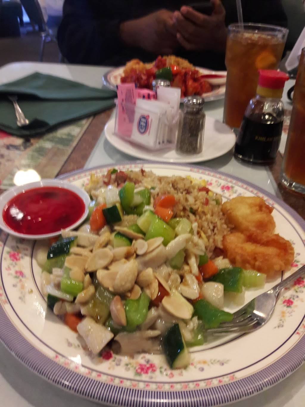 Golden Bowl | restaurant | 3144 G St, Merced, CA 95340, USA | 2093881688 OR +1 209-388-1688