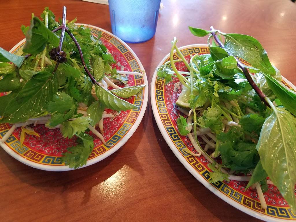 Phở Cali | restaurant | 1631 W 3500 S, West Valley City, UT 84119, USA | 8019722808 OR +1 801-972-2808