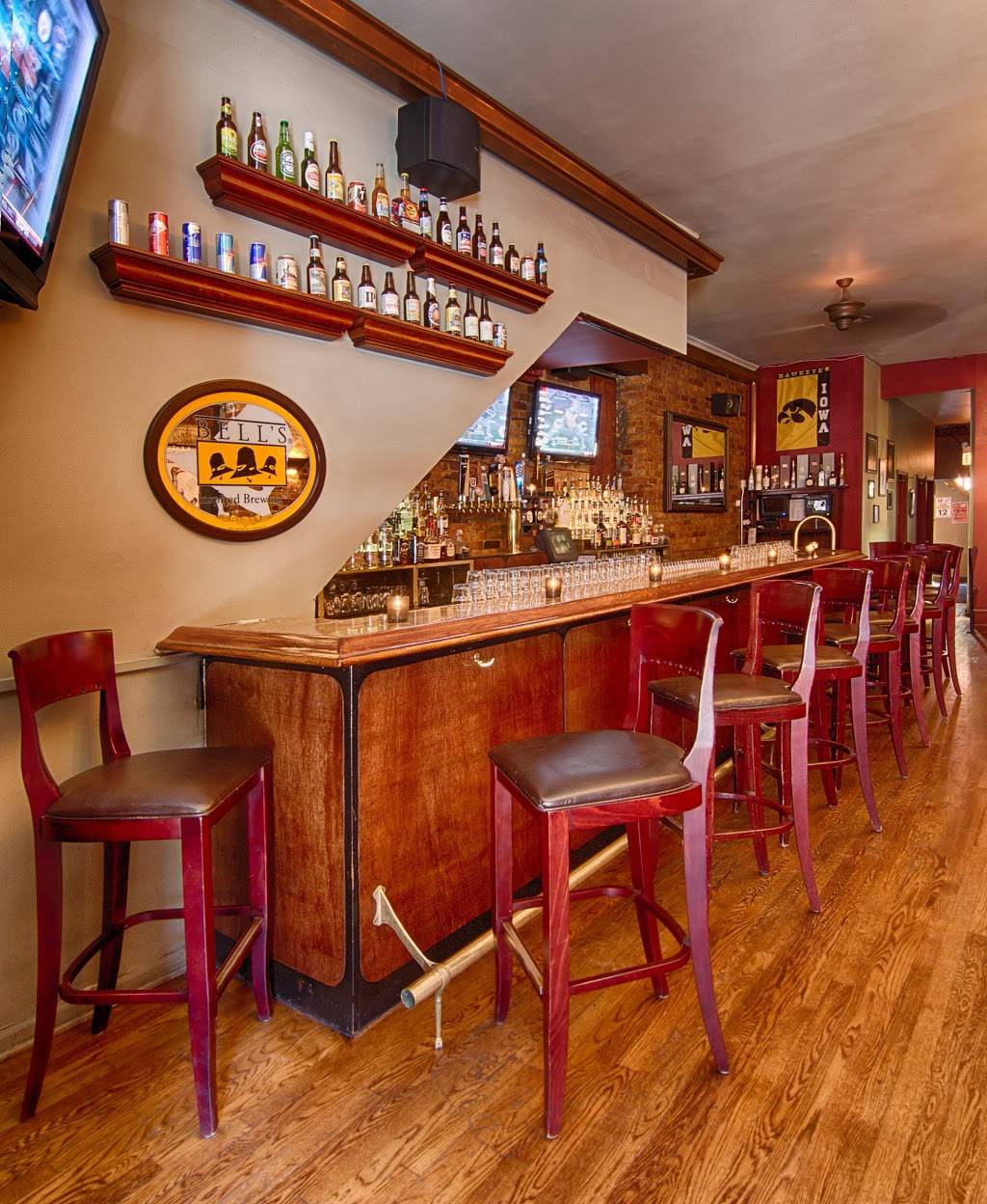 Wells On Wells | restaurant | 1617 N Wells St, Chicago, IL 60614, USA | 3129441617 OR +1 312-944-1617