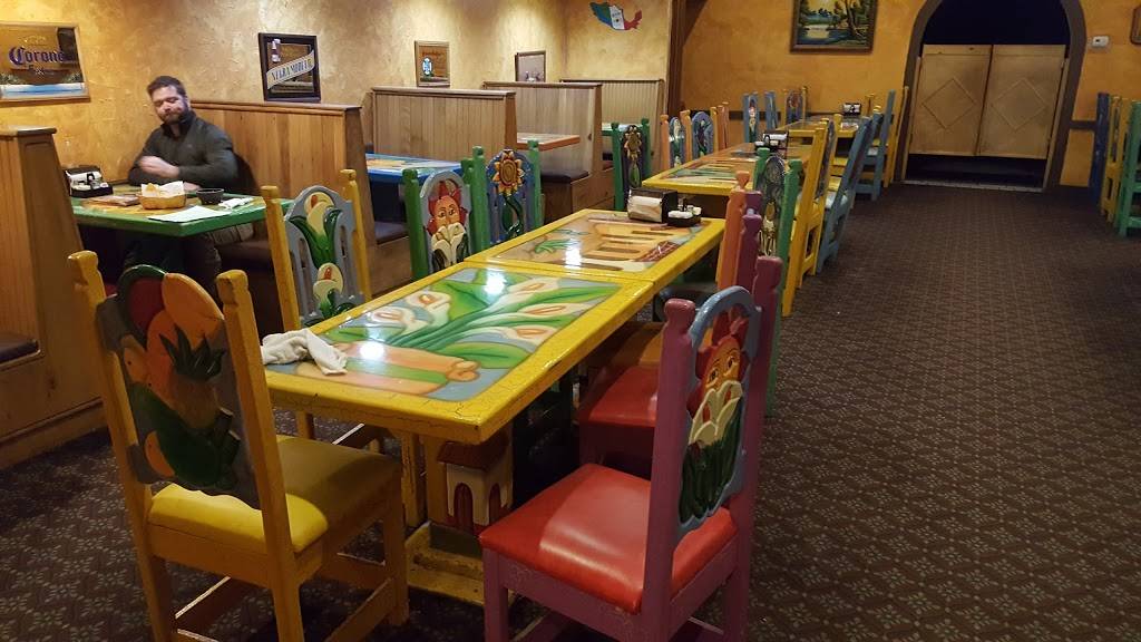 Carlitos Mexican Restaurant | restaurant | 467 Greenbrier Vally Mall Dr, Lewisburg, WV 24901, USA | 3046453891 OR +1 304-645-3891