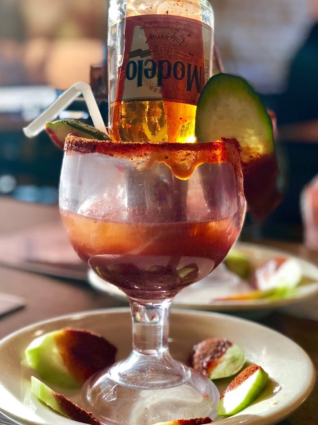 Tortas Ahogadas Las Orginales | restaurant | 23630 Newhall Ave #1, Newhall, CA 91321, USA | 6612590884 OR +1 661-259-0884