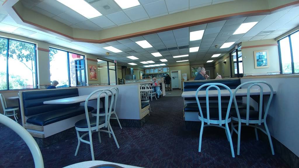 Wendys | restaurant | 1615 W Kennedy Blvd, Tampa, FL 33606, USA | 8132547205 OR +1 813-254-7205