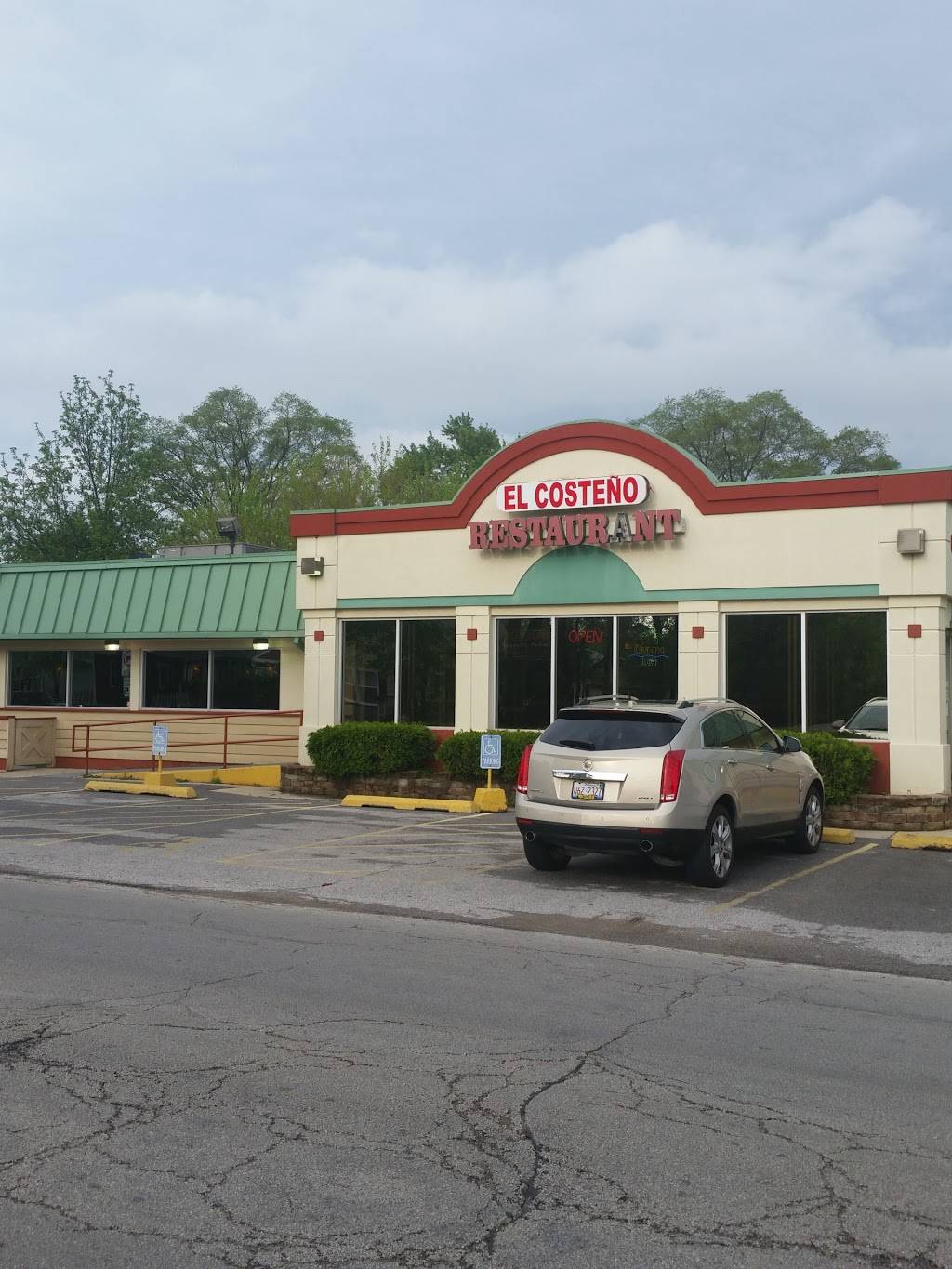 EL COSTEÑO RESTAURANT | restaurant | 702 Montgomery Rd, Montgomery, IL 60538, USA | 6306929396 OR +1 630-692-9396