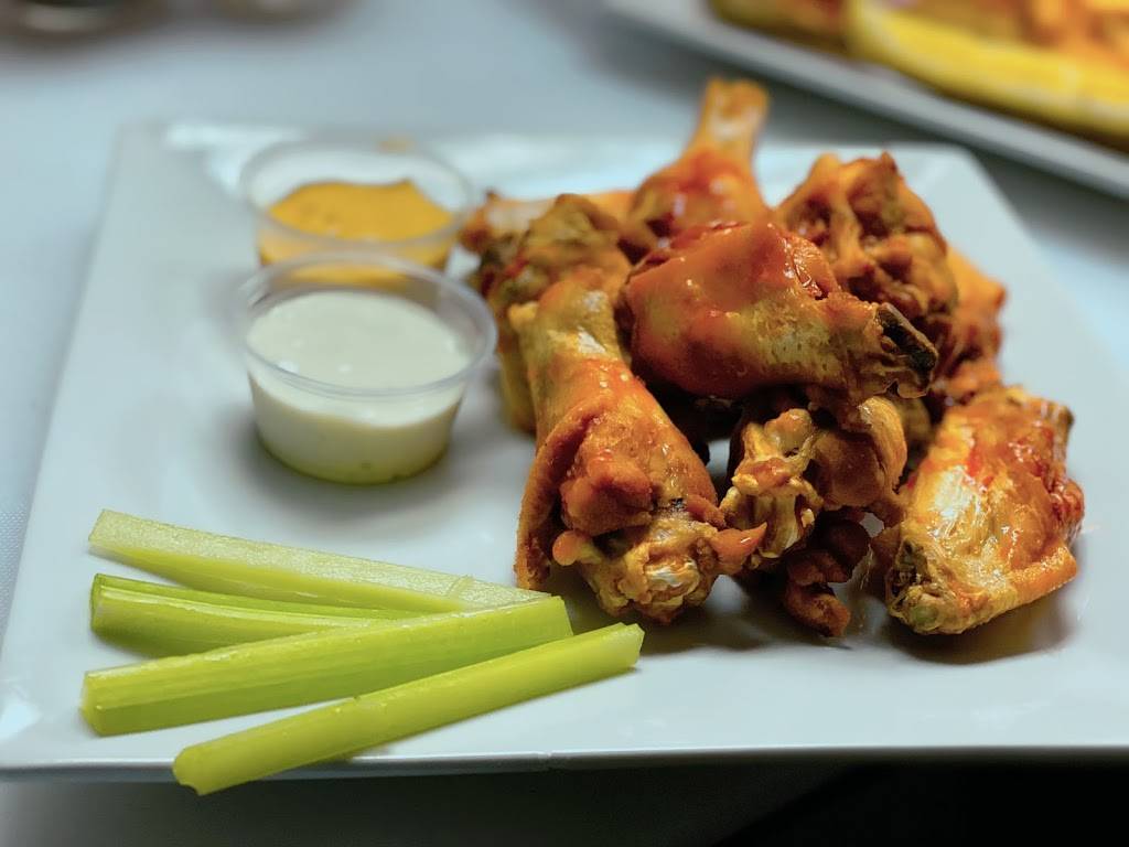 Blacktail Bar & Grill | restaurant | 3825 Baymeadows Rd, Jacksonville, FL 32217, USA | 9043791918 OR +1 904-379-1918