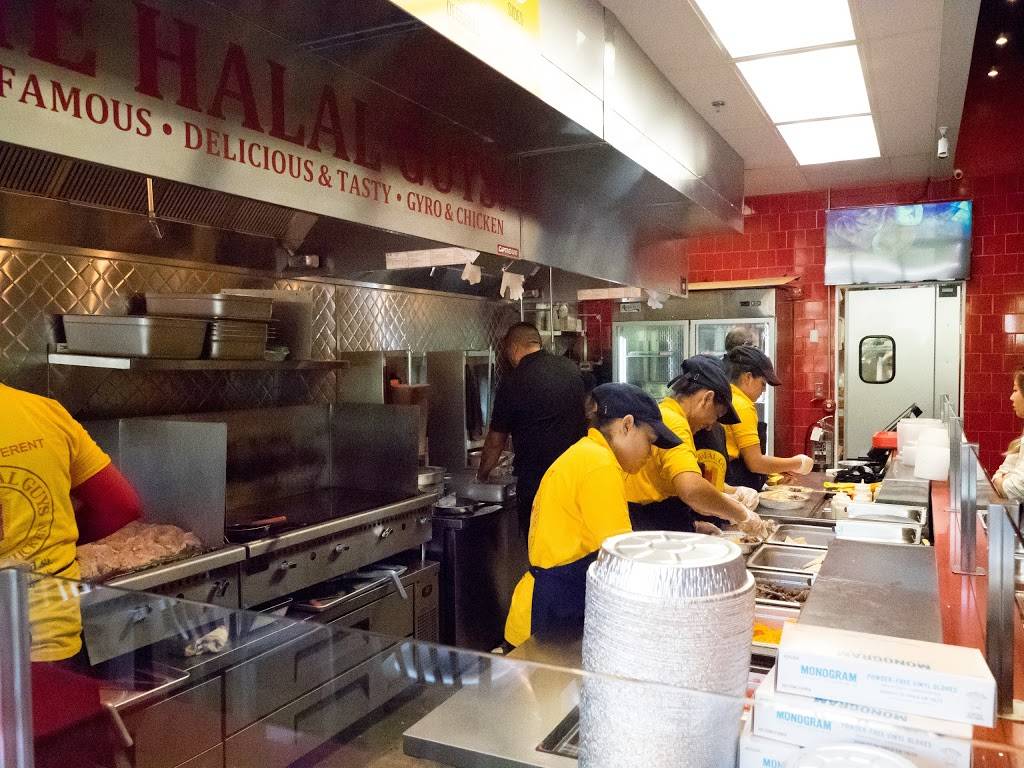 The Halal Guys | restaurant | 2670 Avenir Pl, Vienna, VA 22180, USA | 7035600496 OR +1 703-560-0496