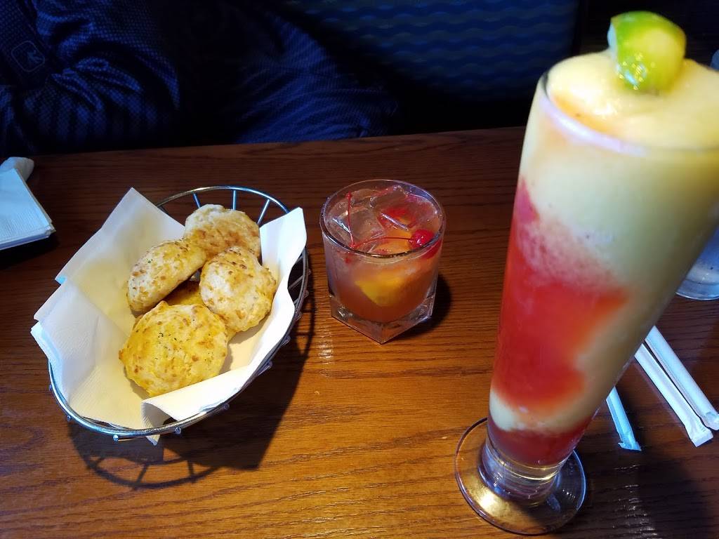 Red Lobster | restaurant | 296 N University Dr, Pembroke Pines, FL 33024, USA | 9544328500 OR +1 954-432-8500