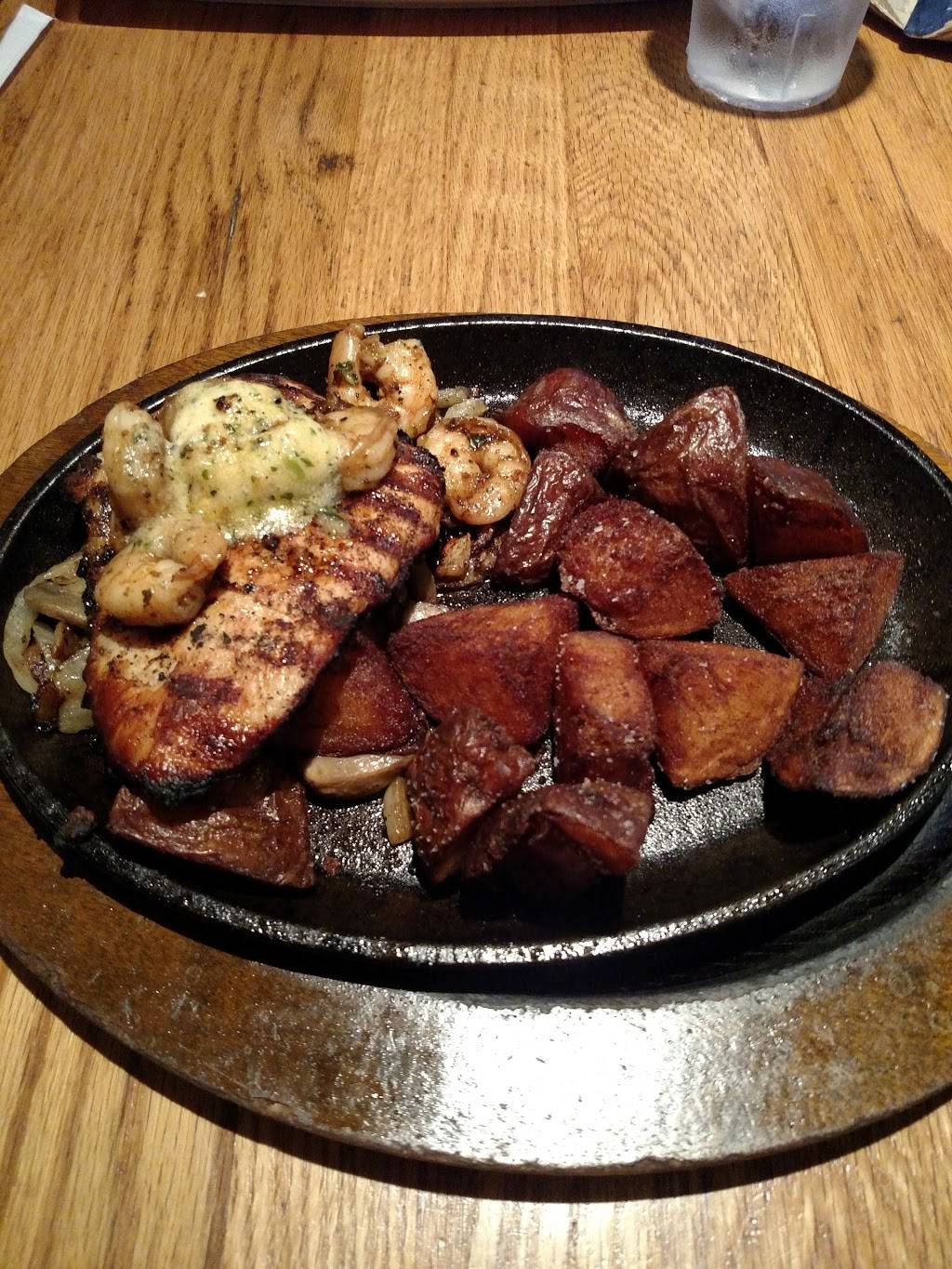 Applebees Grill + Bar | restaurant | 3600 S, IL-159, Glen Carbon, IL 62034, USA | 6182058550 OR +1 618-205-8550