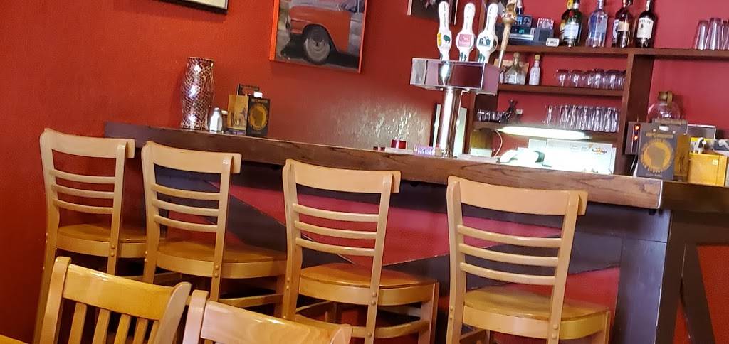 Pancho & Leftys Outlaw Grill | restaurant | 1018 17th Ave, Monroe, WI 53566, USA | 6084266116 OR +1 608-426-6116