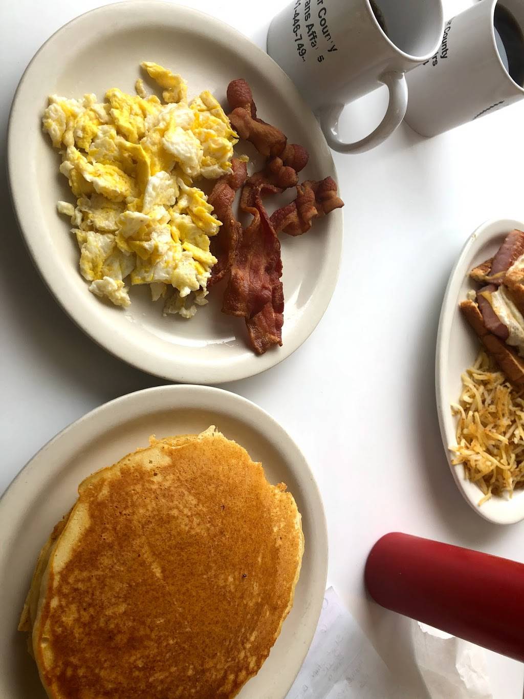 Dinky Diner | restaurant | 104 4th St, Decatur City, IA 50067, USA | 6414466581 OR +1 641-446-6581