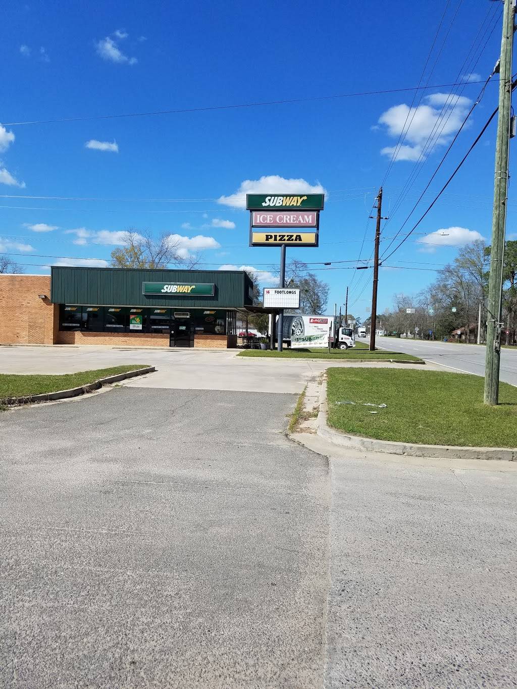 Subway | restaurant | 3346 E Golden Isles Hwy, Lumber City, GA 31549, USA | 9123630942 OR +1 912-363-0942