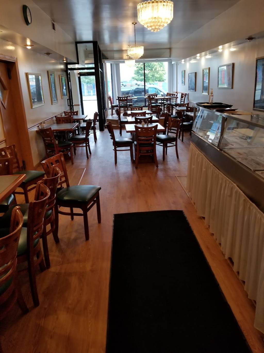 Dans Soul Food & Bakery | bakery | 2523 W 79th St, Chicago, IL 60652, USA | 7737376695 OR +1 773-737-6695