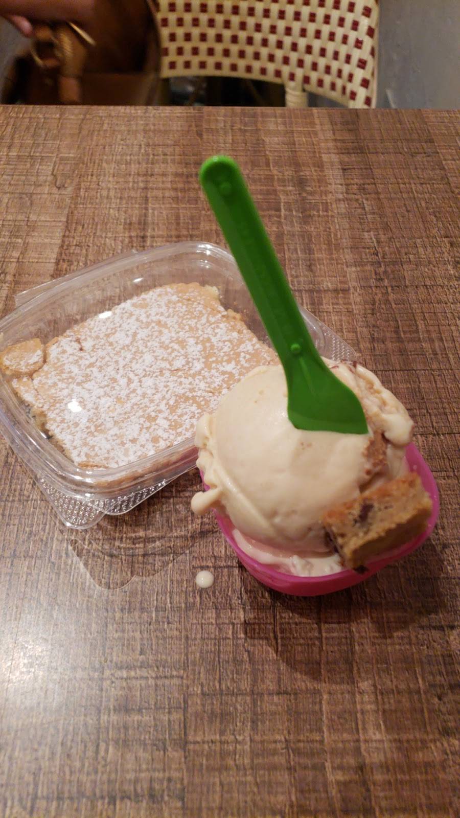 Pandor Bakery: Cafe, Gelato | restaurant | 106 N Glassell St, Orange, CA 92866, USA | 7149124007 OR +1 714-912-4007