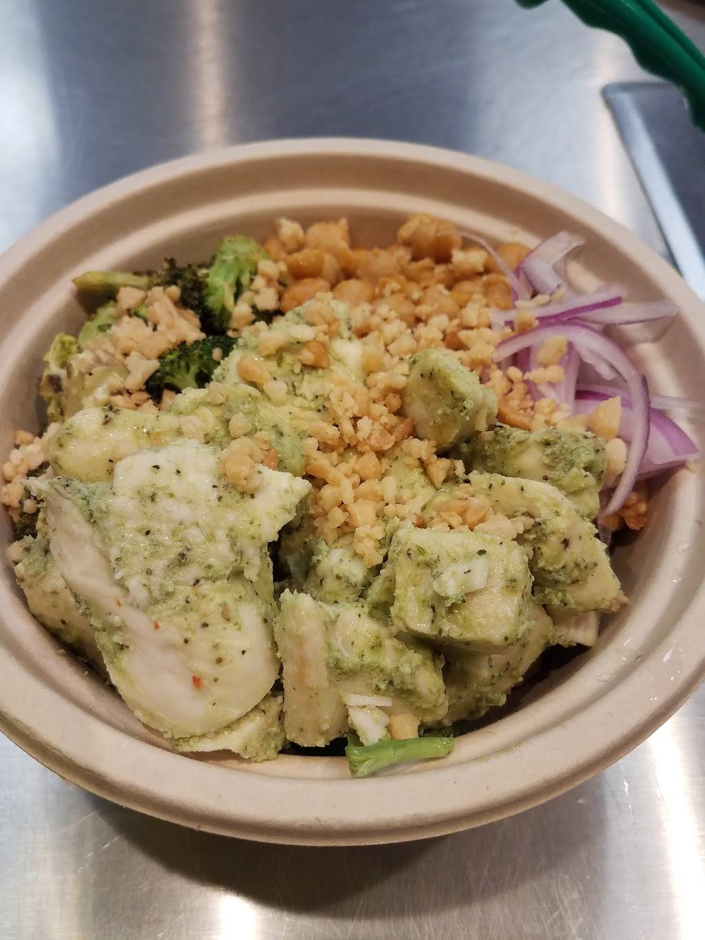 Zaka Bowl | restaurant | 575 Erin Dr, Memphis, TN 38117, USA | 9015093105 OR +1 901-509-3105