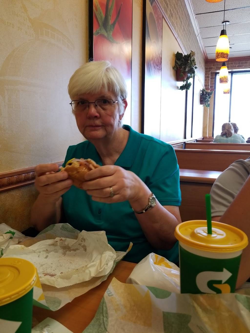 Subway | restaurant | 215 Commonwealth Dr, Wytheville, VA 24382, USA | 2762284848 OR +1 276-228-4848