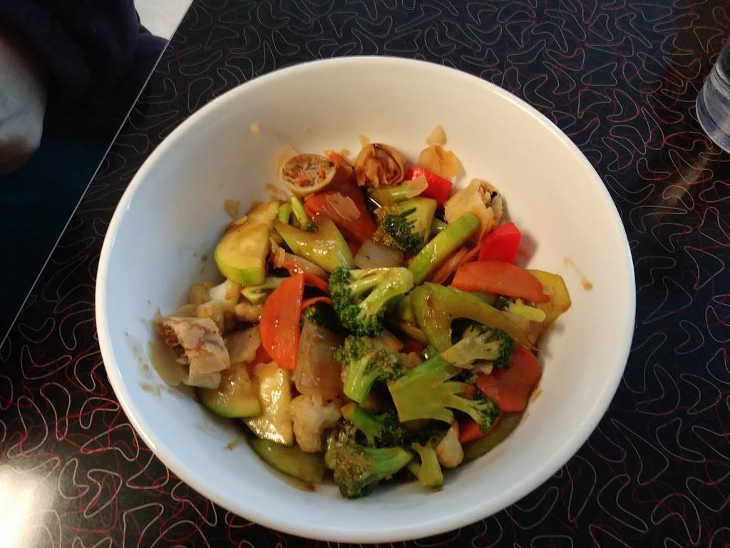 Happy Noodle Asian Cuisine | restaurant | 7350 MS-57, Ocean Springs, MS 39565, USA | 2284473221 OR +1 228-447-3221