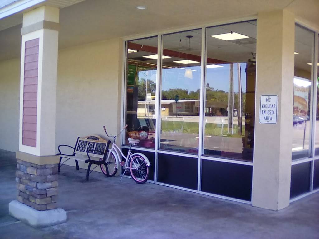 Subway | restaurant | 41 S Lee St, LaBelle, FL 33935, USA | 8636754003 OR +1 863-675-4003