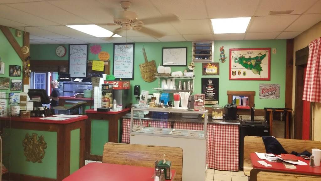 Antonios Pizza | restaurant | 209 York St, Goldsboro, PA 17319, USA | 7179325678 OR +1 717-932-5678