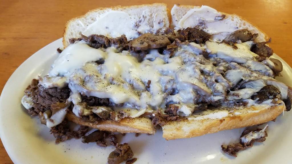 Johnnys Restaurant & Pizza | restaurant | 2604, 3001 28th St N, St. Petersburg, FL 33713, USA | 7273233919 OR +1 727-323-3919