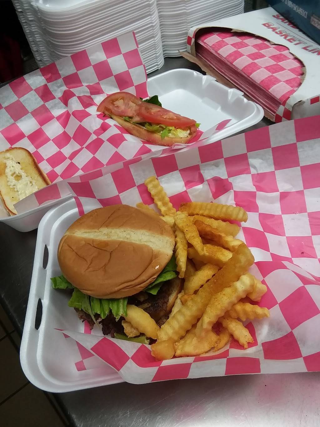 Yo Mama | restaurant | 2545 Jackson Ave, Memphis, TN 38108, USA | 9014542328 OR +1 901-454-2328