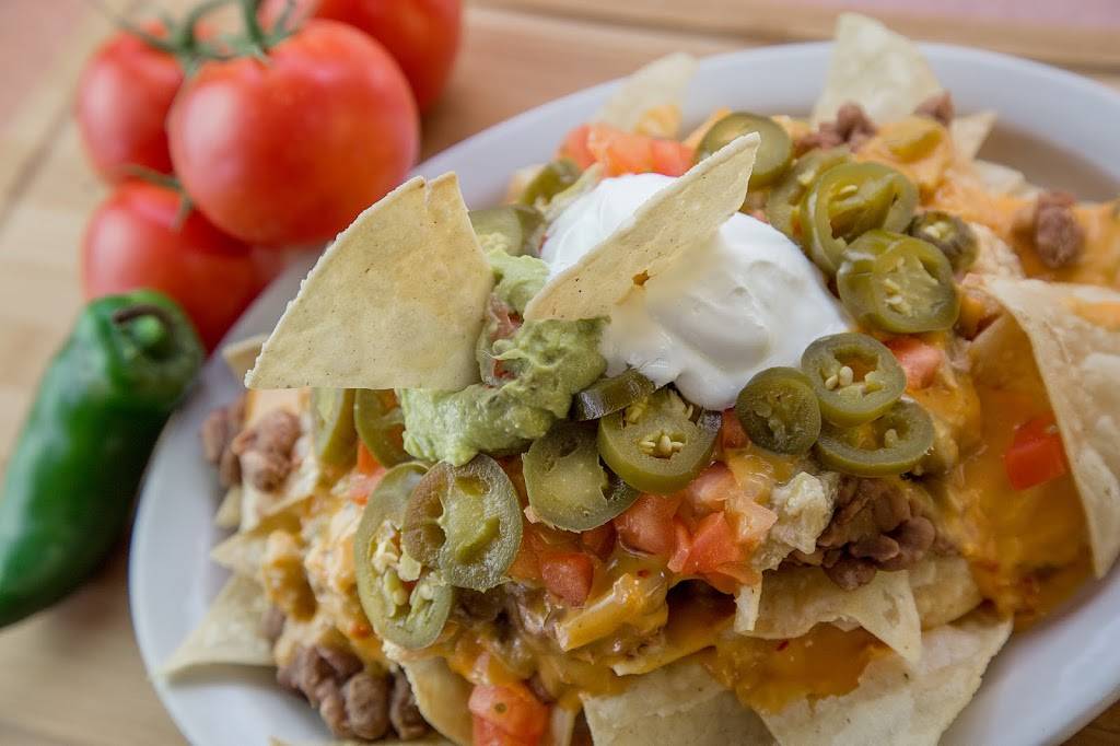 Twisters Burgers and Burritos | restaurant | 2809 Juan Tabo Blvd NE, Albuquerque, NM 87112, USA | 5052961575 OR +1 505-296-1575