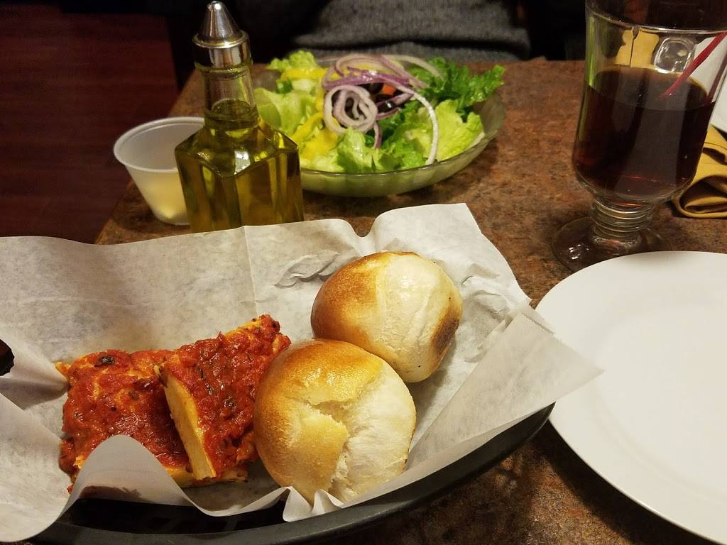 Salvatores Italian Grill | restaurant | 4831 Mahoning Ave, Youngstown, OH 44515, USA | 3307992285 OR +1 330-799-2285