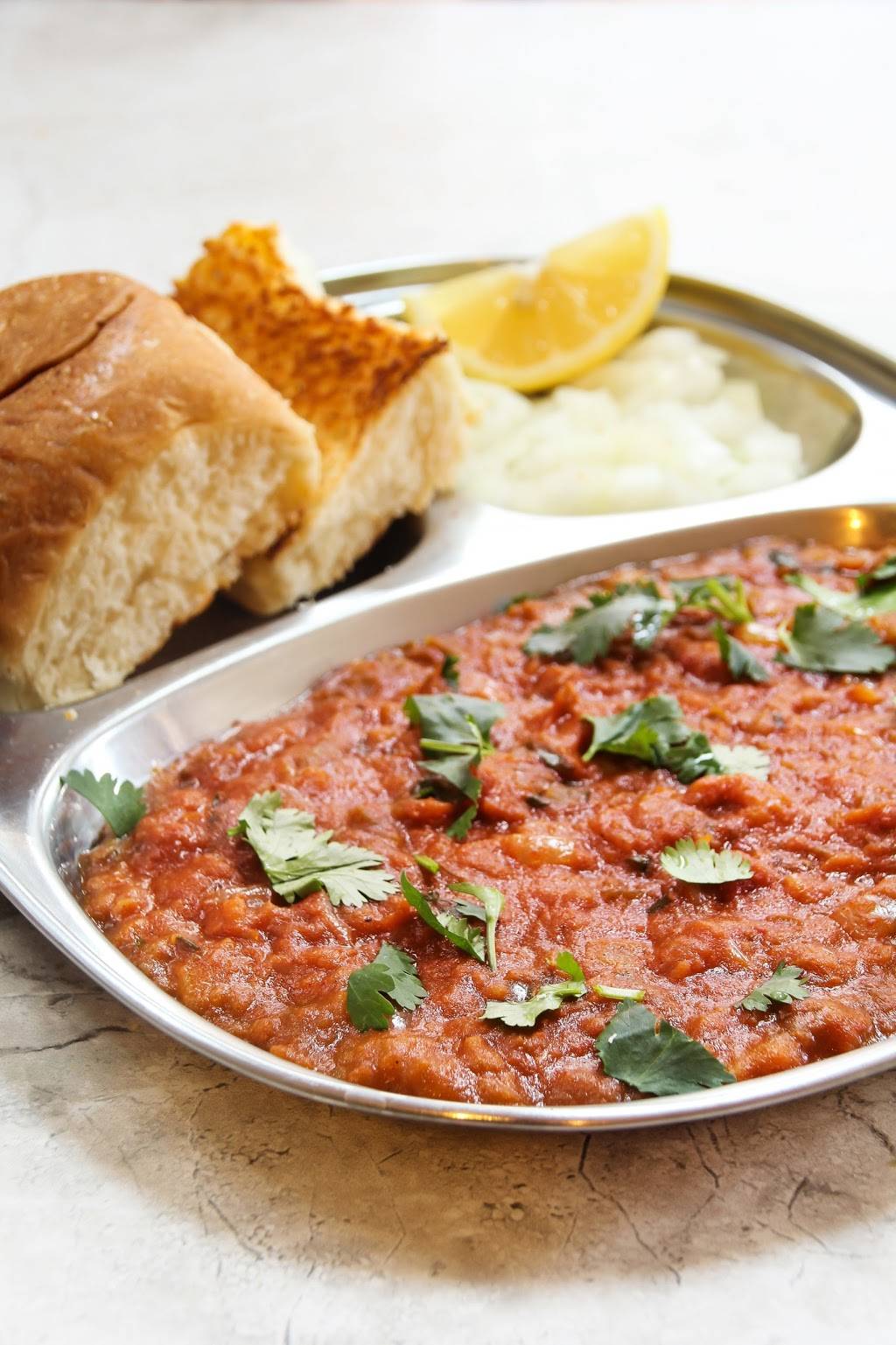 Rajulas Kitchen Express | restaurant | 1425 E Belt Line Rd, Richardson, TX 75081, USA | 9728954644 OR +1 972-895-4644