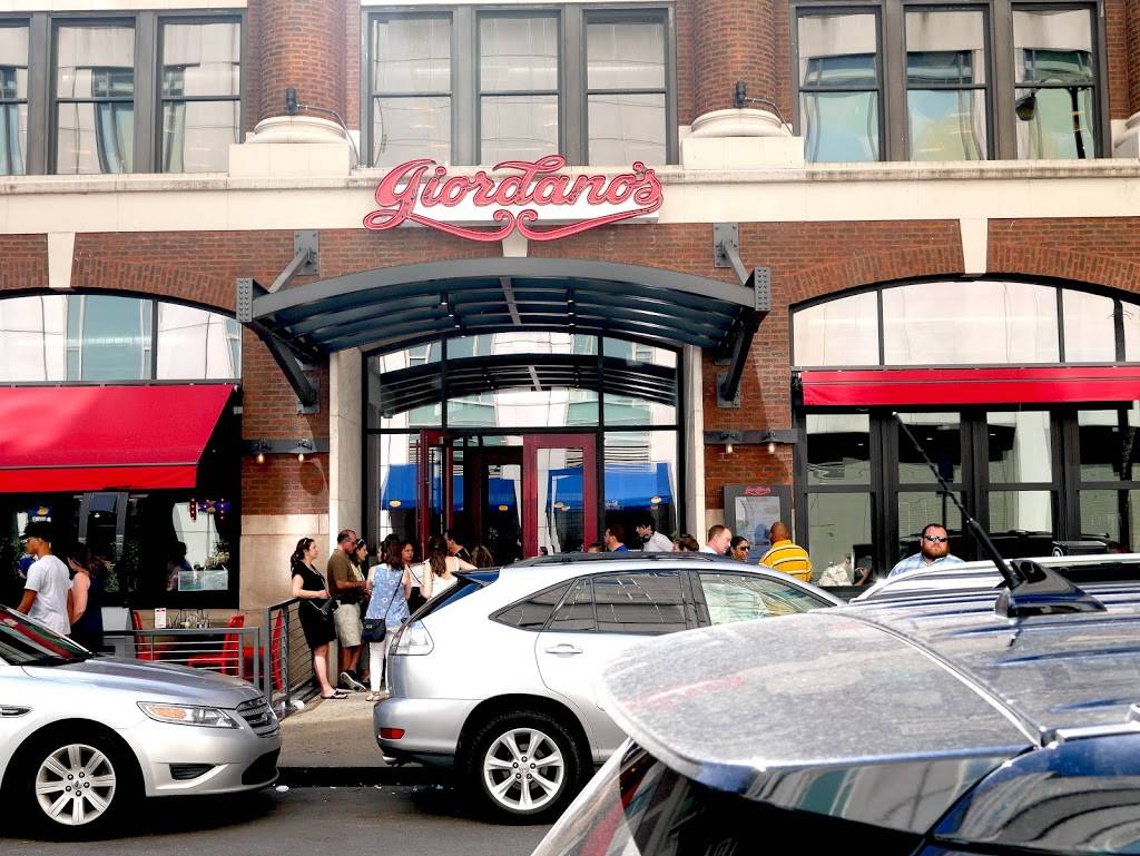 Giordanos | restaurant | 730 N Rush St, Chicago, IL 60611, USA | 3129510747 OR +1 312-951-0747