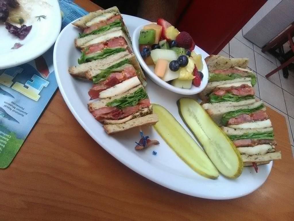 Proino Breakfast Club | restaurant | 14400 Walsingham Rd, Largo, FL 33774, USA | 7273033896 OR +1 727-303-3896