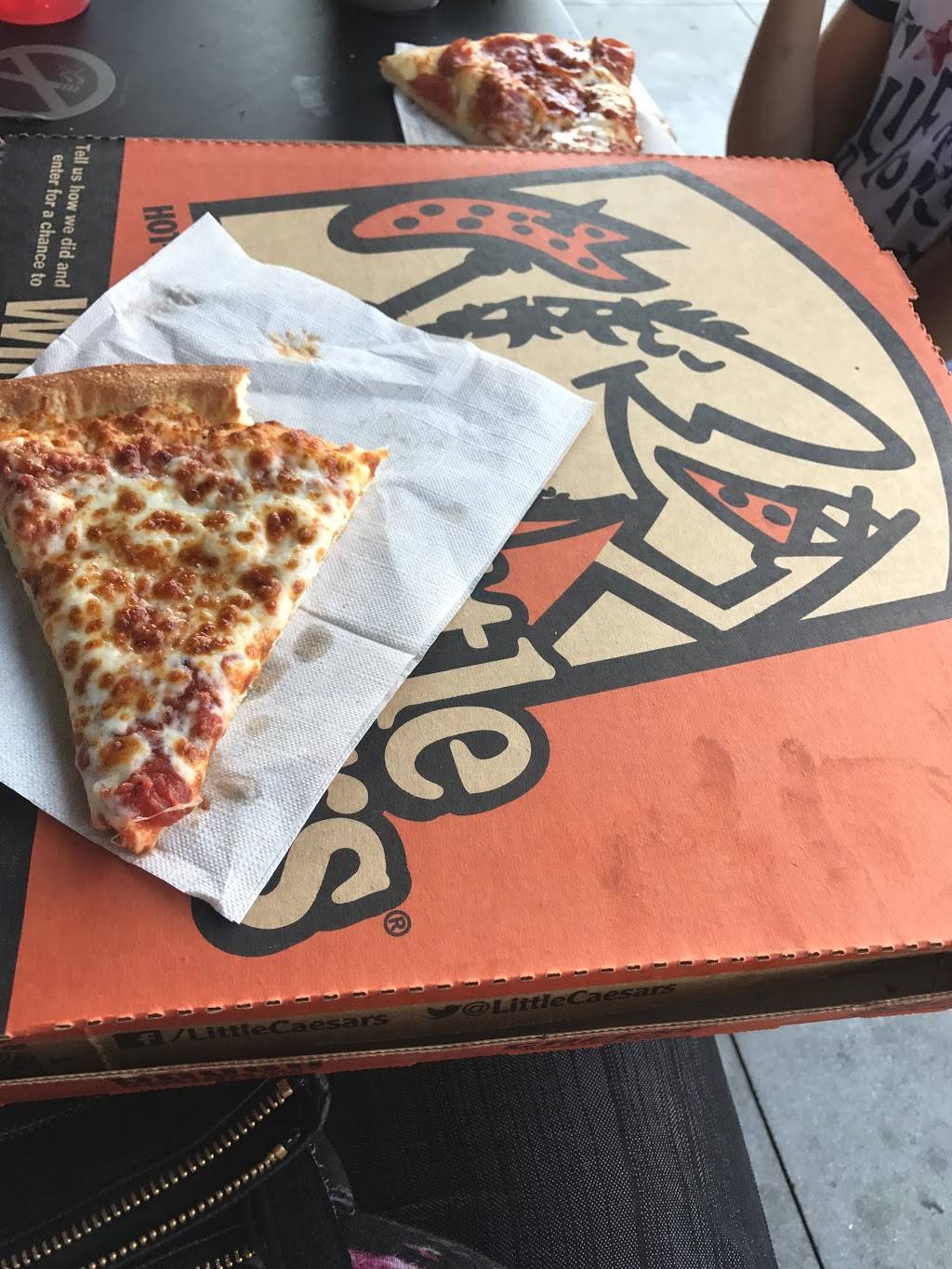 Little Caesars Pizza | restaurant | 5857 S Central Ave #110, Los Angeles, CA 90011, USA | 3233257431 OR +1 323-325-7431