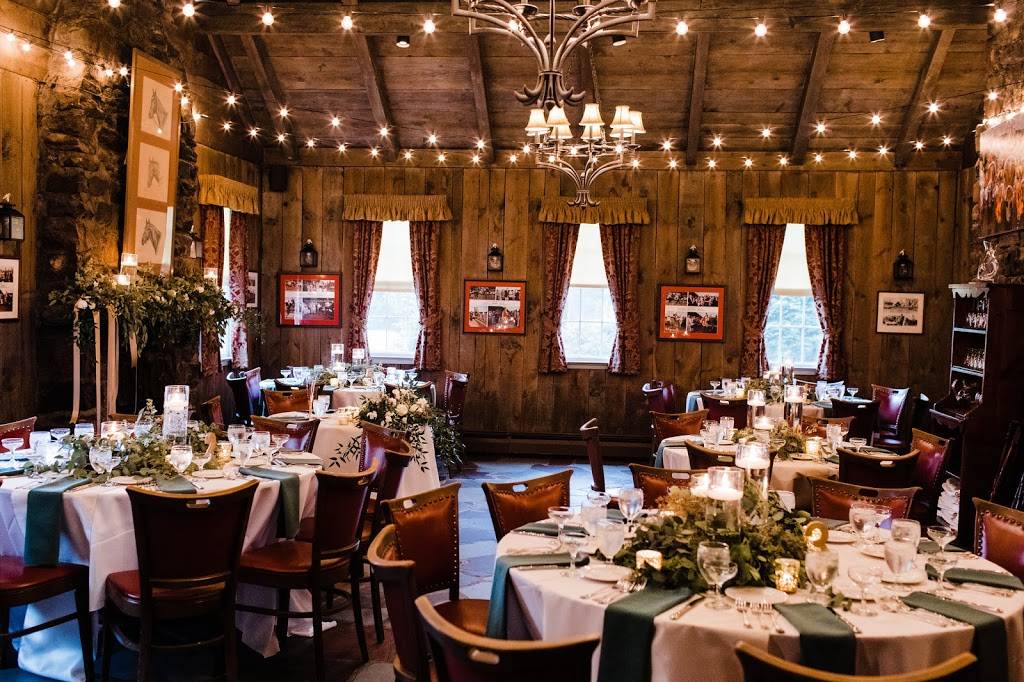 The Wishing Well | restaurant | 745 Saratoga Rd, Gansevoort, NY 12831, USA | 5185847640 OR +1 518-584-7640