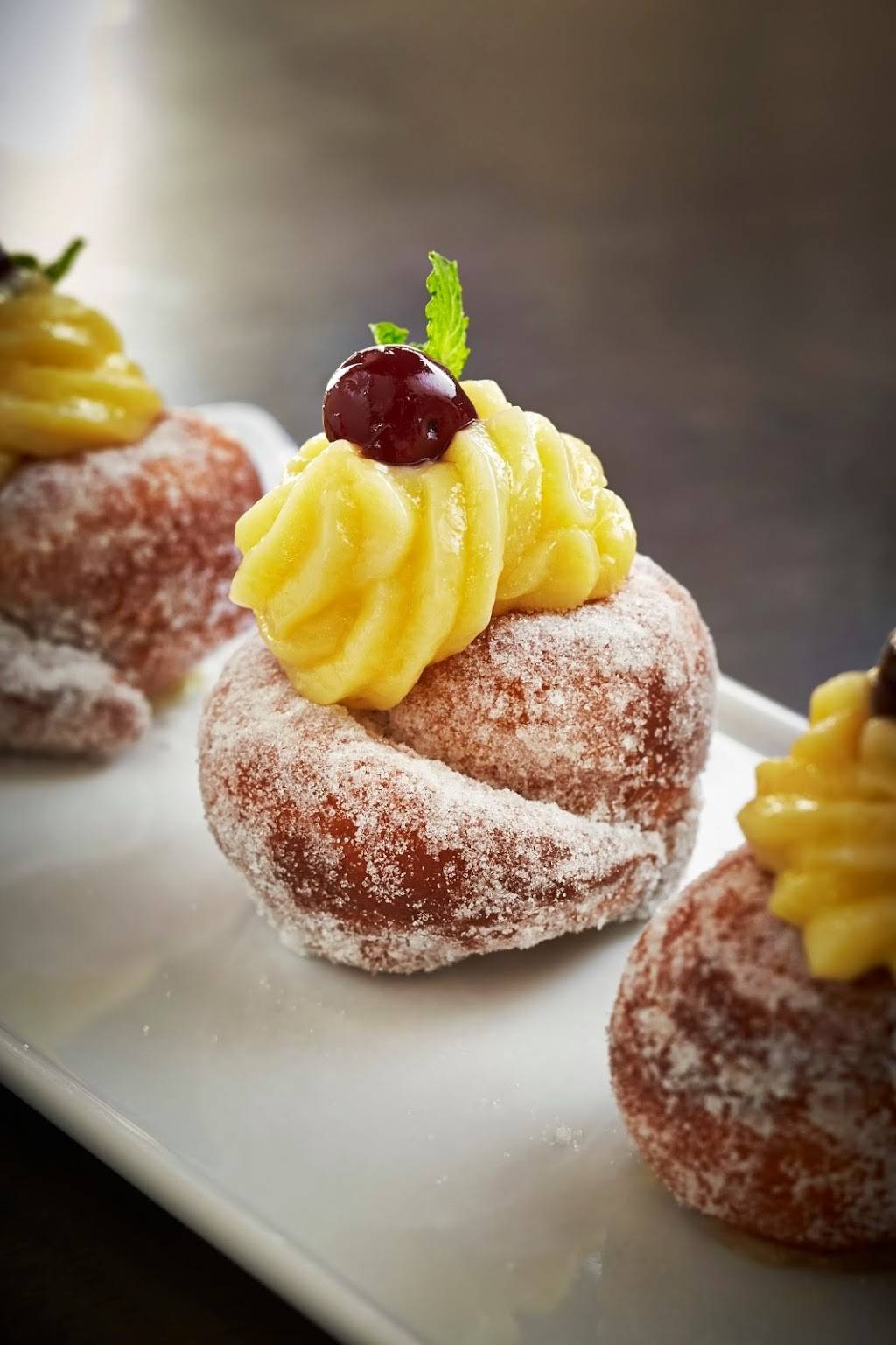 Pinea | restaurant | 515 15th St NW, Washington, DC 20004, USA | 2026612440 OR +1 202-661-2440